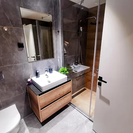 Simfonija 2-belgrade Waterfront-apartmans Lägenhet *