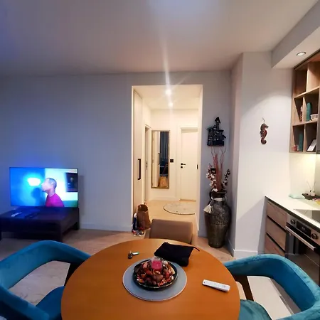 Waterfront Simfonija 1 Apartment Belgrad